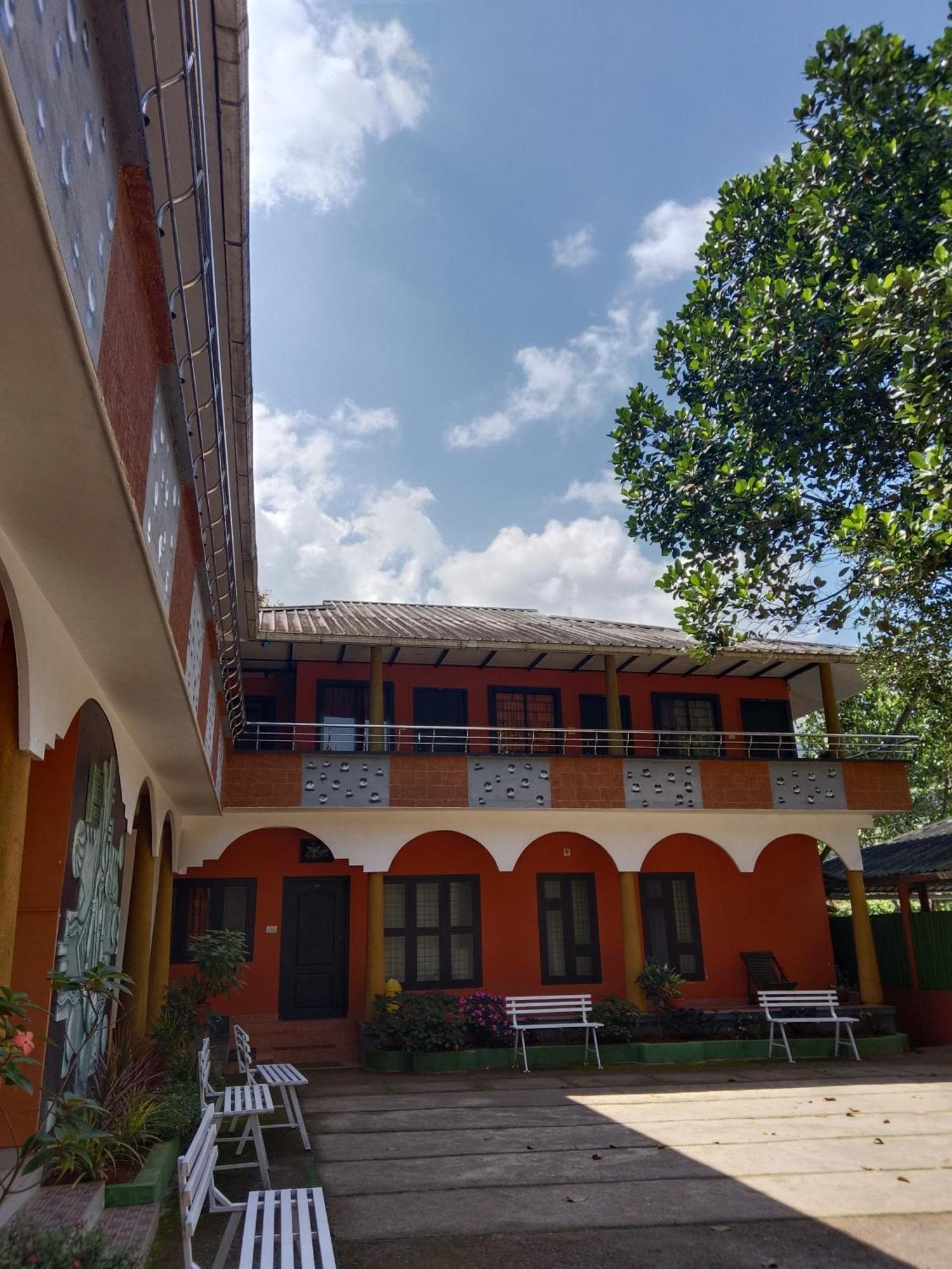 Jungle Valley Ayurvedic Spa Resort Meppādi Exterior foto